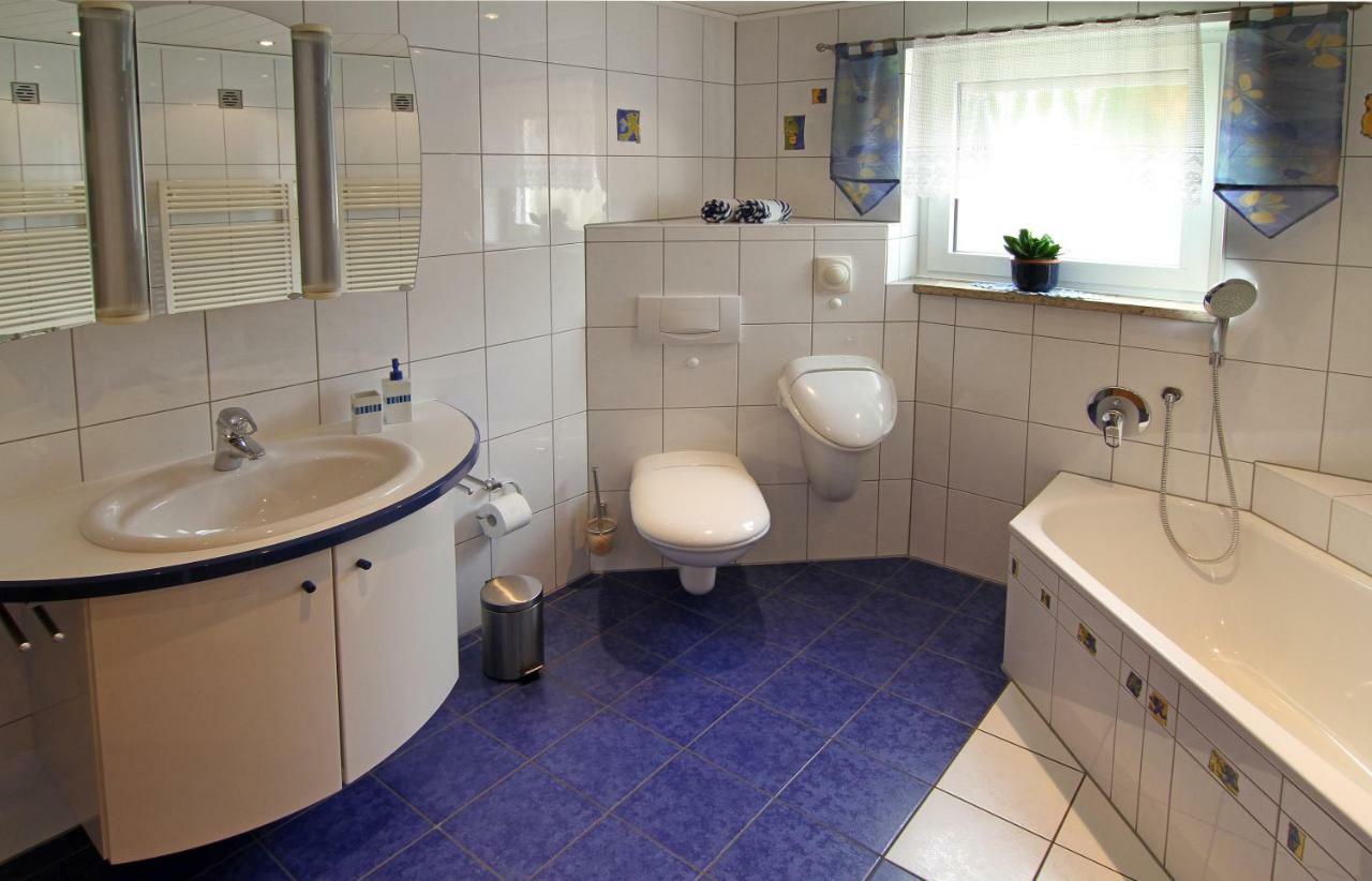 Ferienwohnung Firmenich Schwirzheim Екстериор снимка